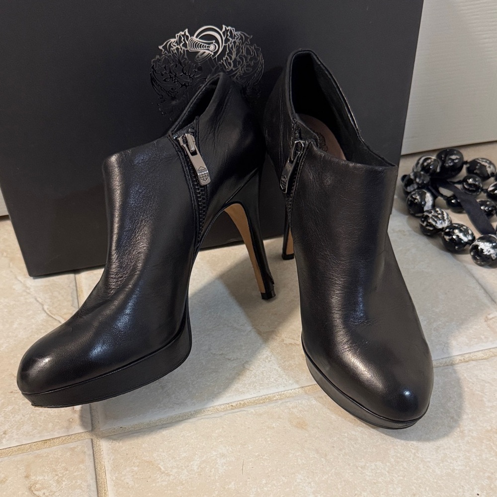 Vince Camuto Black Heels